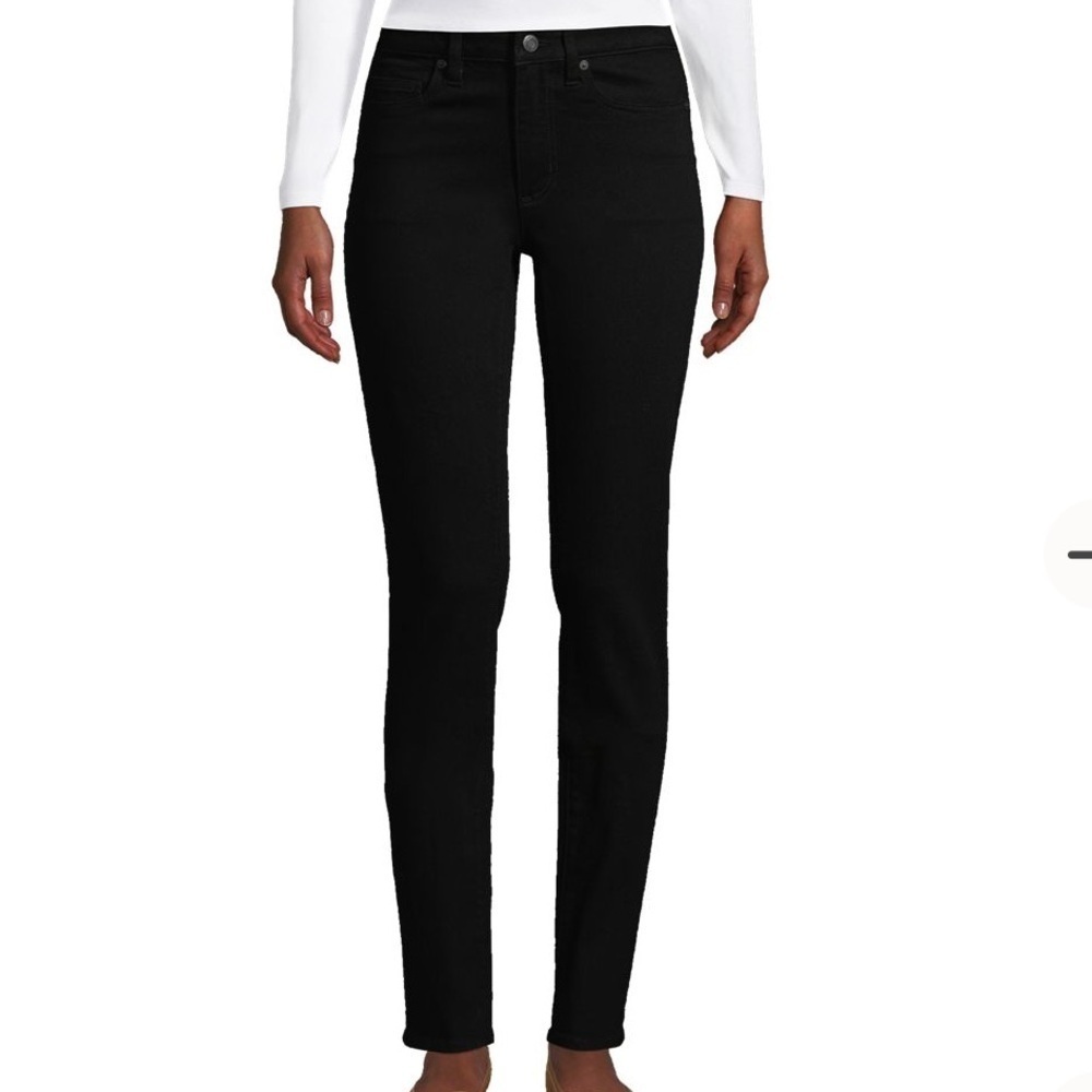 Nwot lands end Women's Mid Rise Straight Leg Jeans - Black